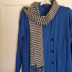 Houndstooth scarf